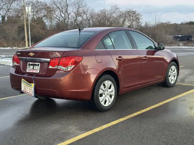 2012 Chevrolet Cruze LT Turbo w/1SA - Photo 8