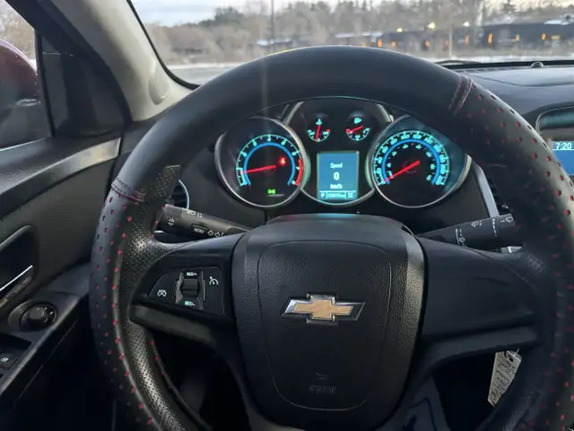 2012 Chevrolet Cruze LT Turbo w/1SA - Photo 17