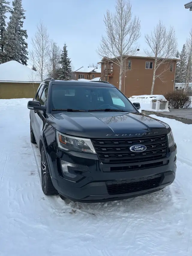 Ford sport explorer