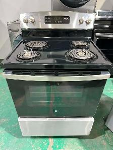 Reconditioned GE Coil Top Stove JCBS325SW1SS (S4082)