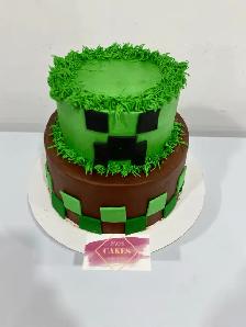 Minecraft cake 20-25 servings