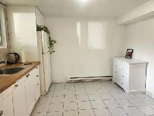 Semi-basement 2 1/2 apartment -Western NDG - Photo 8