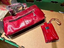 ONE NEW JESSICA PURSE AND CARD HOLDERAS PICTURED