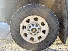 2022 Chevrolet Silverado 2500HD LT CREW CAB, 6.6L, V8, Clean Car - Photo 9