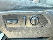 2022 Chevrolet Silverado 2500HD LT CREW CAB, 6.6L, V8, Clean Car - Photo 12