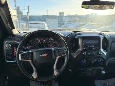 2022 Chevrolet Silverado 2500HD LT CREW CAB, 6.6L, V8, Clean Car - Photo 17