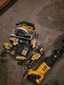 DeWalt 20V Max Set