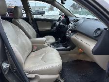 2011 Toyota RAV4 LIMITED | AWD | LEATHER | HEATED SEATS | NO ACC - Photo 19