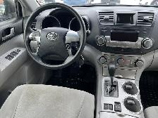 2013 Toyota Highlander Hybrid - Photo 26