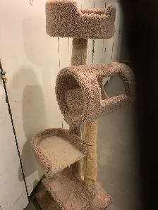Cat Tree - Photo 2