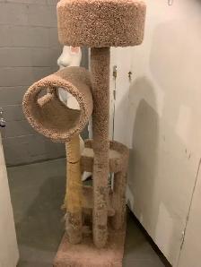 Cat Tree - Photo 5