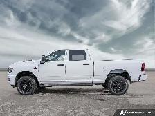 2026 RAM 2500 BLACK EXPRESS | DIESEL | 12NAVI | CPLAY | STEPS!! - Photo 3