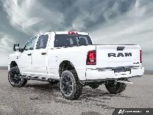 2026 RAM 2500 BLACK EXPRESS | DIESEL | 12NAVI | CPLAY | STEPS!! - Photo 4
