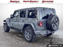 2023 Jeep Wrangler 4DR HIGH ALTITUDE | HYBRID | SKY TOP | TOW GR - Photo 4