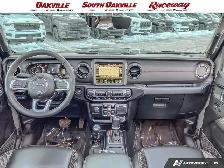 2023 Jeep Wrangler 4DR HIGH ALTITUDE | HYBRID | SKY TOP | TOW GR - Photo 24