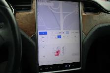 2020 Tesla Model S - Photo 23