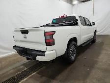 2022 Nissan Frontier SV PKG - CREW CAB STD BED - Blind Spot Moni - Photo 4