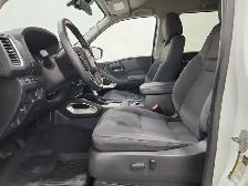 2022 Nissan Frontier SV PKG - CREW CAB STD BED - Blind Spot Moni - Photo 5