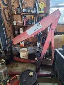 Engine Crane - Photo 5