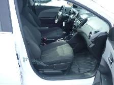 2015 Chevrolet Sonic LT - Photo 8