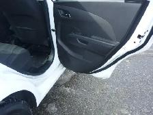 2015 Chevrolet Sonic LT - Photo 11