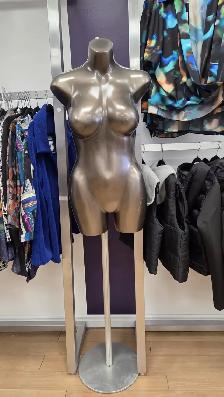 Store Mannequins for Sale - Photo 2