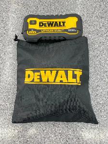 Dewalt DXAELJ16CA Portable Charger