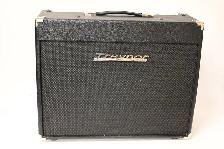 Traynor Guitar Amp Tube Model YS1003 in good working condiotion