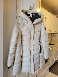 Winter coat for women / Manteau d'hiver pour femmes - Photo 2