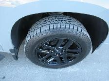 2024 Chevrolet Silverado 1500 Custom 4x4 w/ 2.7L Turbo | CLEAN U - Photo 5