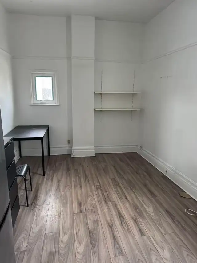 1 unit on 2nd floor in house walk to UFT near Subway - Photo 2