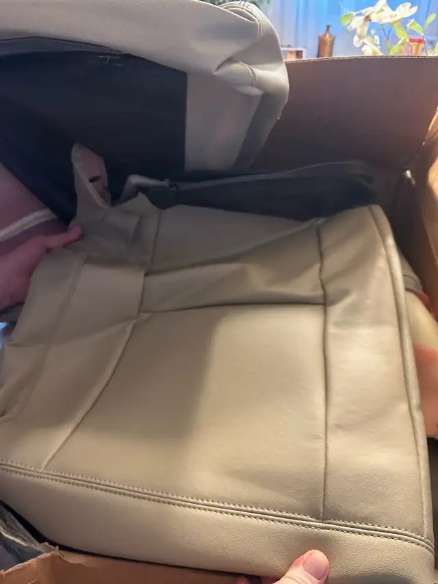 Leather seat covers - Photo 2