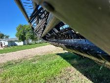 Macdon Hay Header - Photo 4