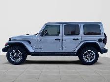 2021 Jeep Wrangler Unlimited Sahara Sahara | V6  COLOR MATCH... - Photo 8