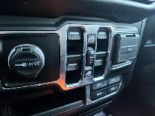 2021 Jeep Wrangler Unlimited Sahara Sahara | V6  COLOR MATCH... - Photo 19