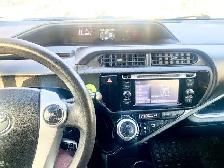 2017 Toyota Prius C 5dr HB - Photo 6