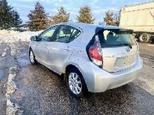 2017 Toyota Prius C 5dr HB - Photo 15