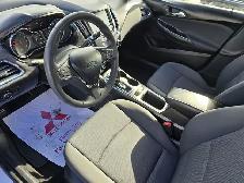 2019 Chevrolet Cruze LT | Back Up Camera | Heated Seats - Photo 10