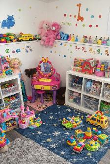 daycare& dayhome - Photo 2