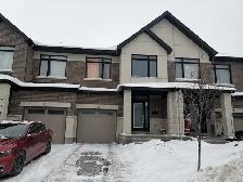 Riverside South Brand New Townhouse for rent