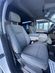2017 Ford Super Duty F-250 SRW 8 FT LONG BOX WITH CAP — CERTIFIE - Photo 9