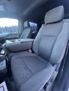 2017 Ford Super Duty F-250 SRW 8 FT LONG BOX WITH CAP — CERTIFIE - Photo 10