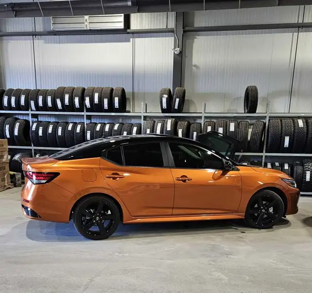 Car Lease Takeover 2024 Nissan Sentra SR Premium 9850km $229.67