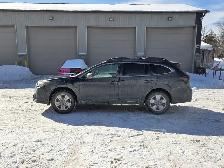 2023 Subaru Outback - Great Condition, Low Mileage, Ready to go! - Photo 3