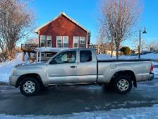 For Sale 2005 Toyota Tacoma Truck Only 239,000kms 2 Year MVI