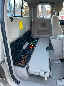 For Sale 2005 Toyota Tacoma Truck Only 239,000kms 2 Year MVI - Photo 9