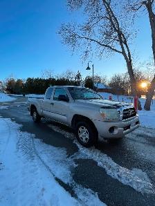 For Sale 2005 Toyota Tacoma Truck Only 239,000kms 2 Year MVI - Photo 10