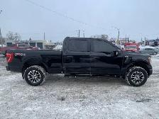 2022 Ford F-150 FX4 - Photo 9