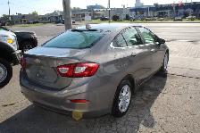 2018 Chevrolet Cruze LT - Photo 8