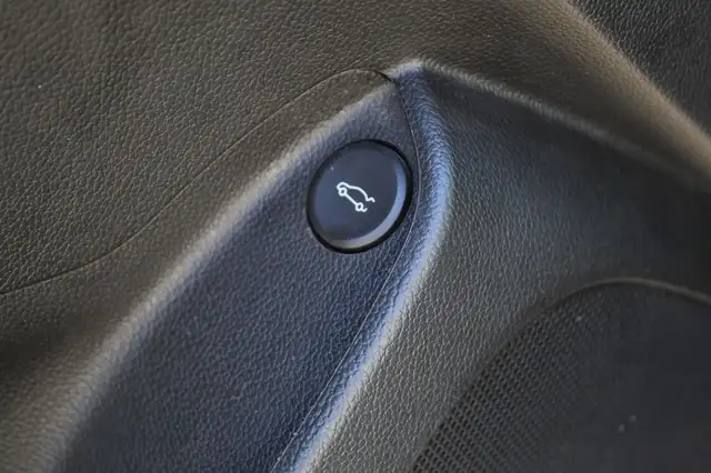 2018 Chevrolet Cruze LT - Photo 15